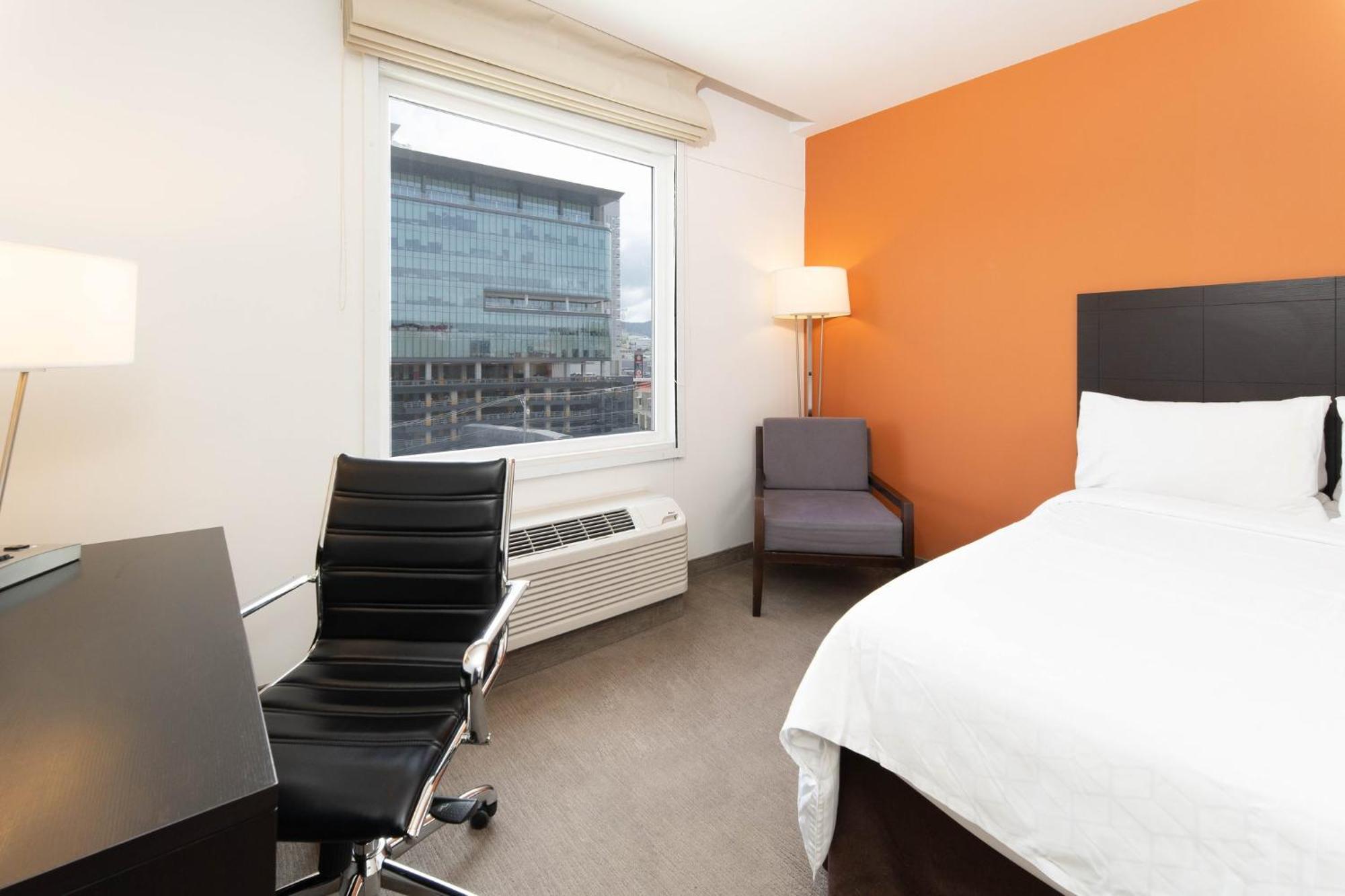 Holiday Inn Express Tegucigalpa By Ihg Exterior photo