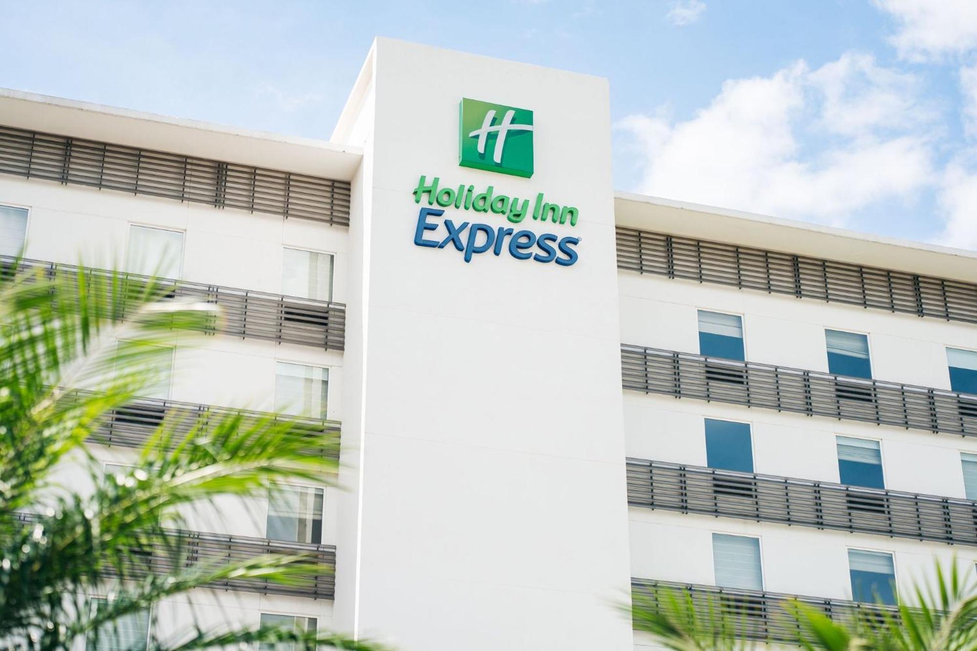 Holiday Inn Express Tegucigalpa By Ihg Exterior photo