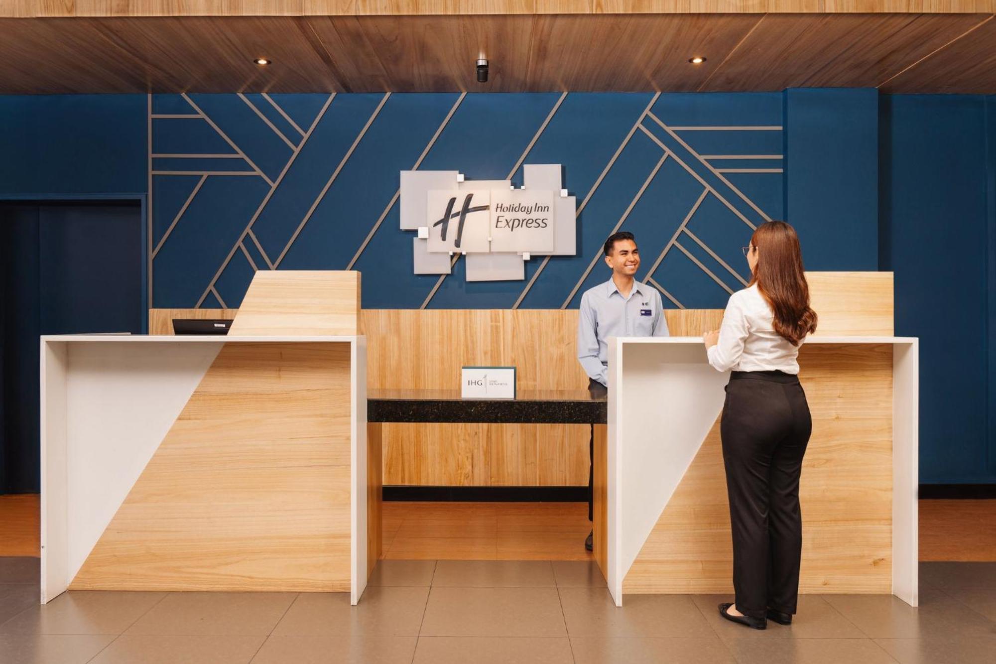 Holiday Inn Express Tegucigalpa By Ihg Exterior photo
