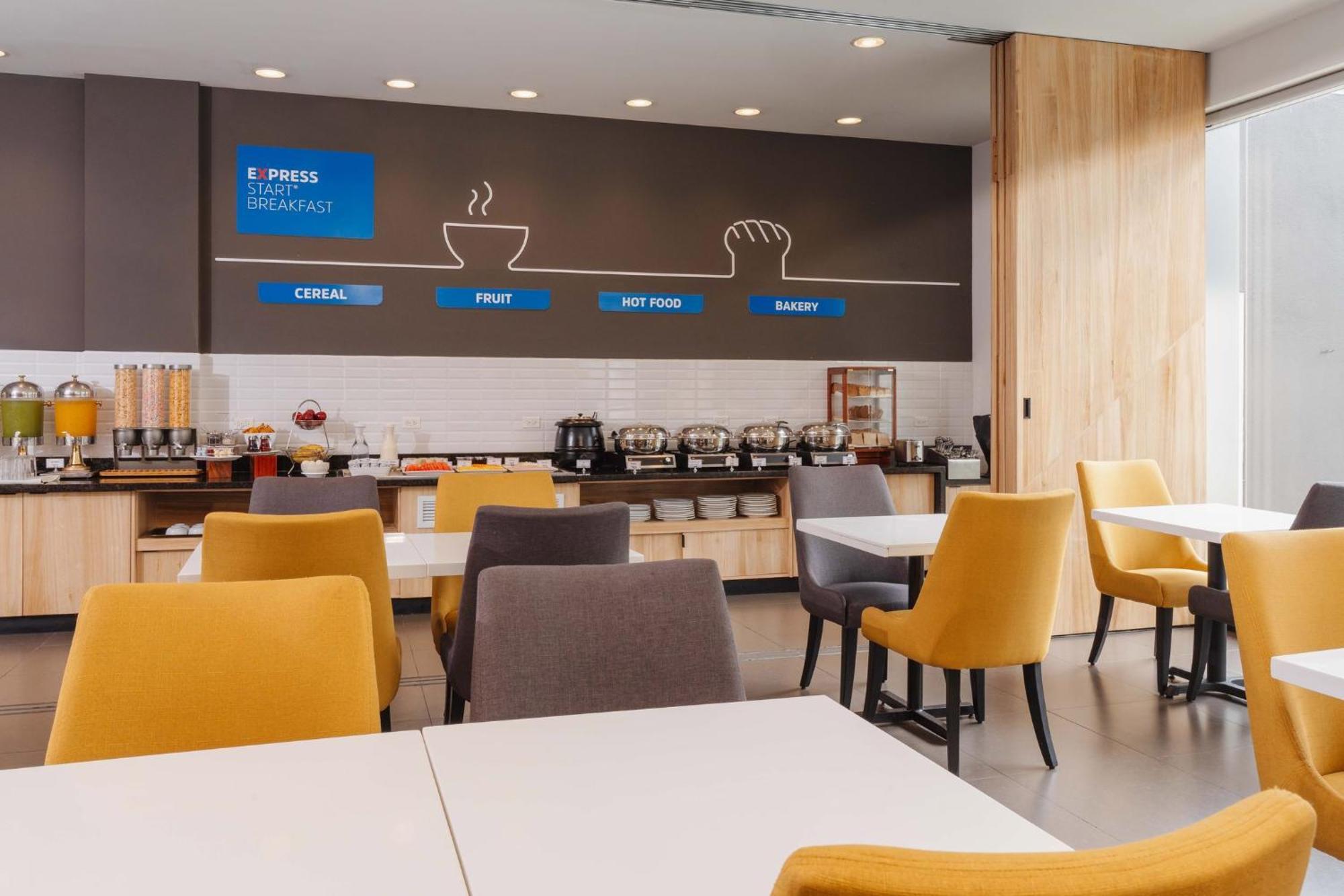 Holiday Inn Express Tegucigalpa By Ihg Exterior photo