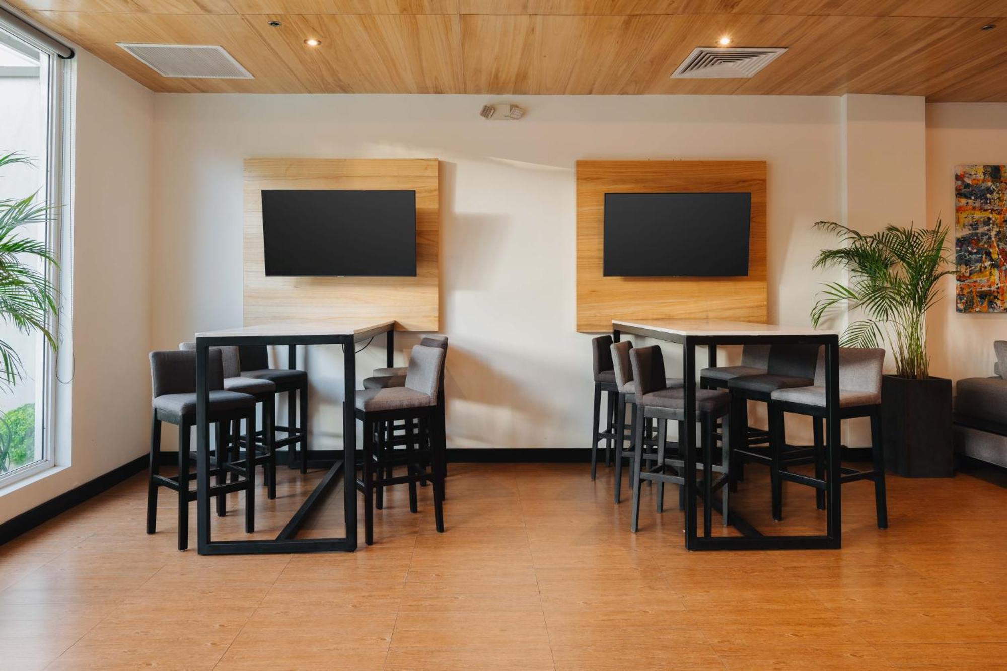 Holiday Inn Express Tegucigalpa By Ihg Exterior photo